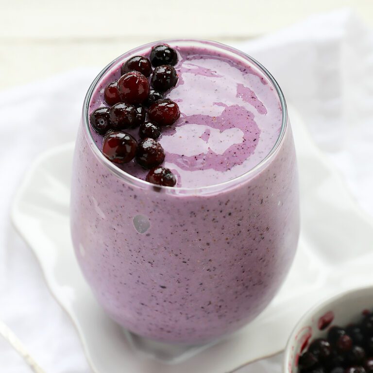 Wild Blueberry Banana Smoothie