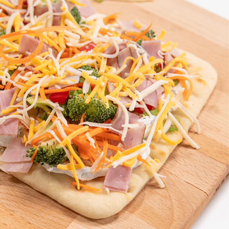 Ham and Veggie Flatbread